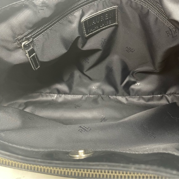 Lauren Ralph Lauren Purse Black Patent Leather Lined Inside and Outside Pockets - Picture 9 of 13